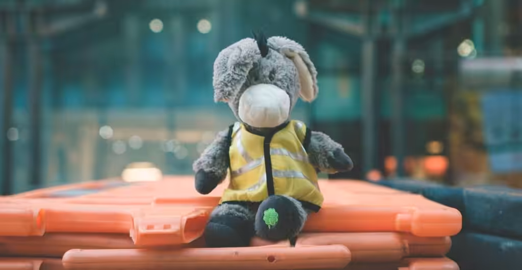 Streetworks Guide With Kevin 1568x811 Donkey